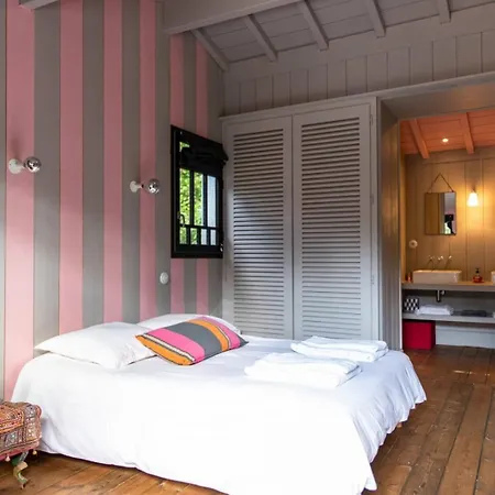 Lolita Au Cap Ferret A 2 Pas Du Quartier Ostreicole *